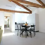 Lejlighed Degli Artisti *