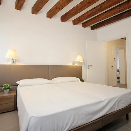 Apartman Degli Artisti *