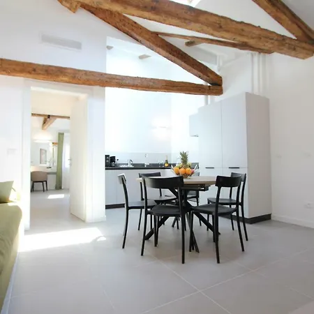 Apartman Degli Artisti *