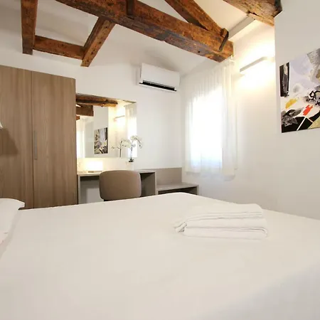 Apartman Degli Artisti *