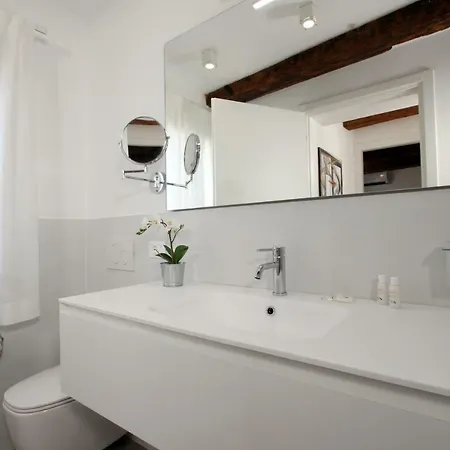 Apartman Degli Artisti Velence